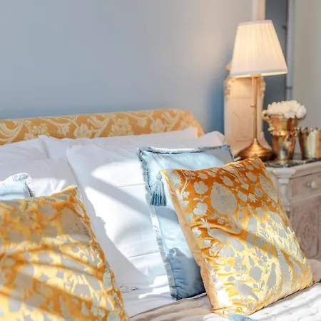 Chalet Montefalcone: Charm, Private Pool, And Chef