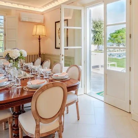 Chalet Montefalcone: Charm, Private Pool, And Chef