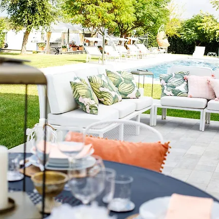 Montefalcone: Charm, Private Pool, And Chef