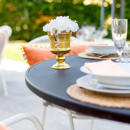 Chalet Montefalcone: Charm, Private Pool, And Chef Orentano